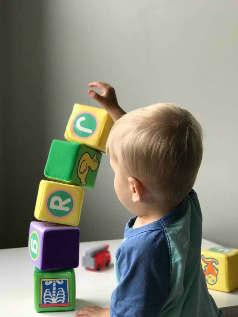 Speech therapy Wollongong with toys